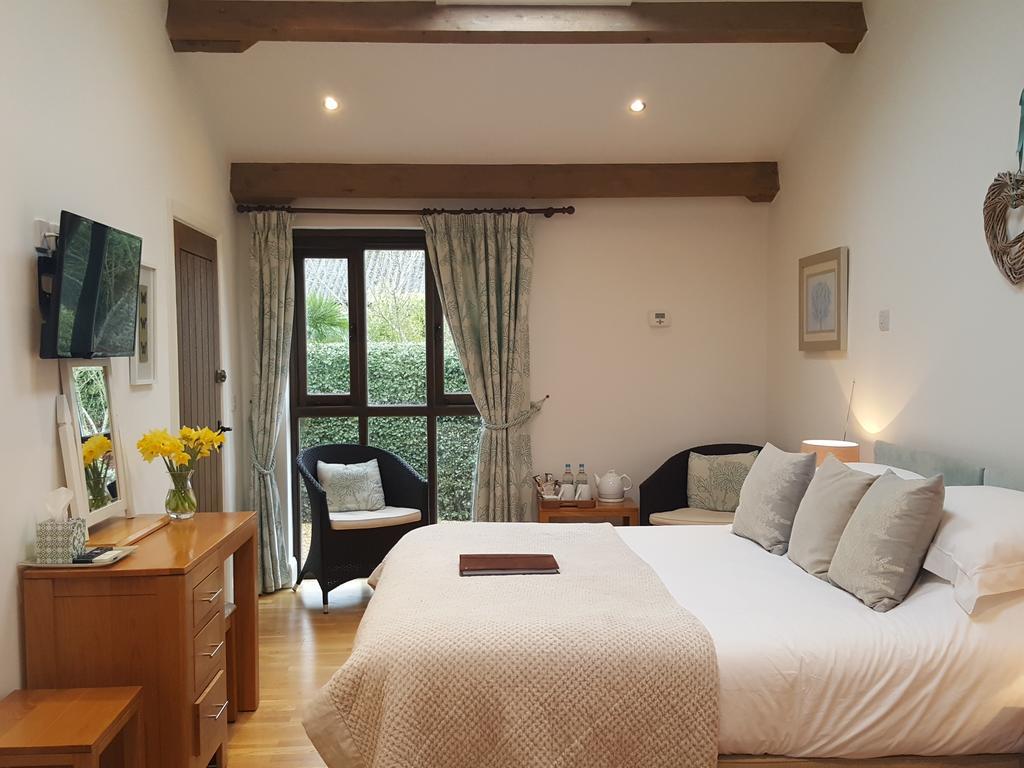 Bed and Breakfast Lockgate Dairy Чичестер Экстерьер фото